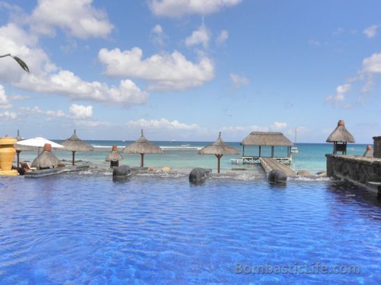 Pool at the Oberoi Resort Mauritius