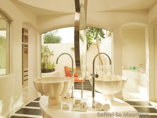 Bathroom of Villa Beaulieu