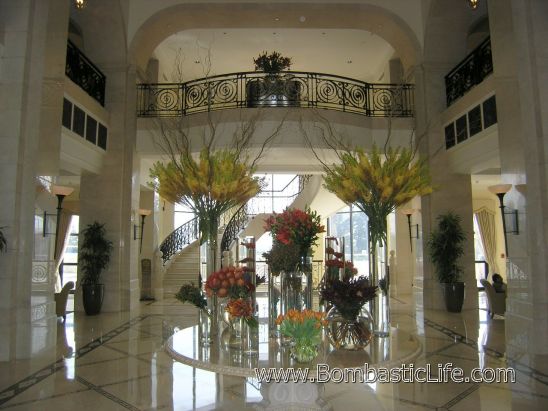 Picture of the lobby at the Four Seasons Hotel in Amman, Jordan - a five-star, luxury hotel in Jordan.