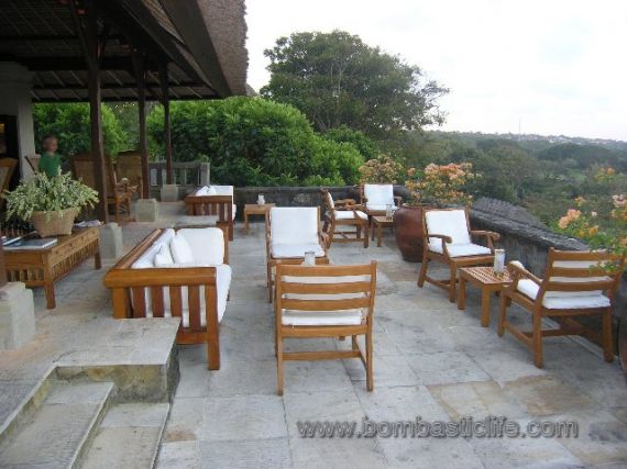 Bar's outdoor seating, Amanusa Resort - Bali
