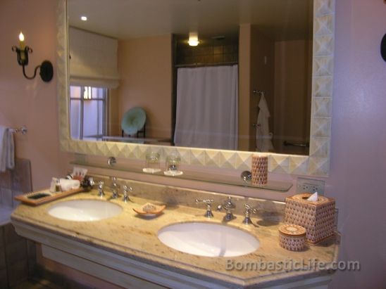 Bathroom of Suite - Four Seasons Hotel - Scottsdale, Arizona