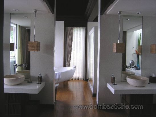 Bathroom of Beach Front Villa - Four Seasons Resort Koh Samui