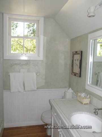 Bathroom of Pendle Cottage - Simpson House Inn - Santa Barbara, California