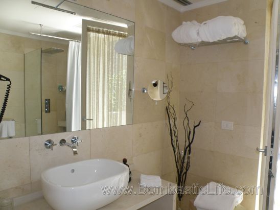 Bathroom of Coleman Suite, the Jacuzzi (Pool) Suite - Villa Marina Hotel - Capri, Italy