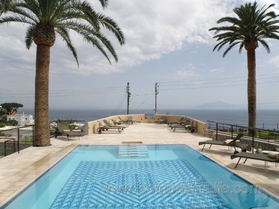 Pool - Villa Marina Hotel - Capri, Italy