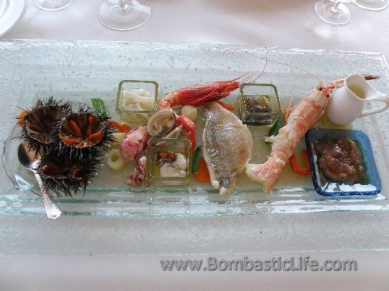 Raw Fish Platter at Taverna del Capitano - Nerano, Italy ---  AMAZING!  Try the raw sea urchin!