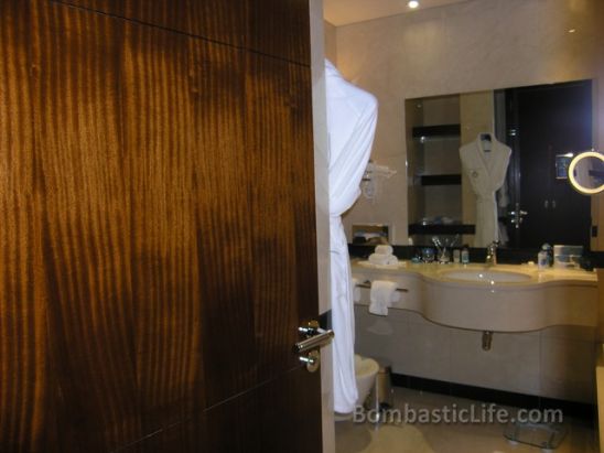 Bathroom of a Junior Suite at La Cigale Hotel - Doha, Qatar

