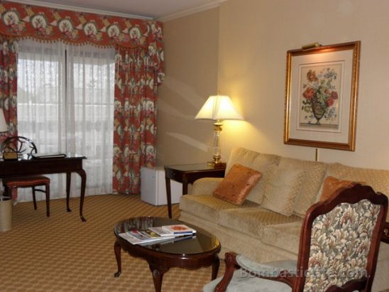 Living Room of our Luxury Suite at the Townsend Hotel
