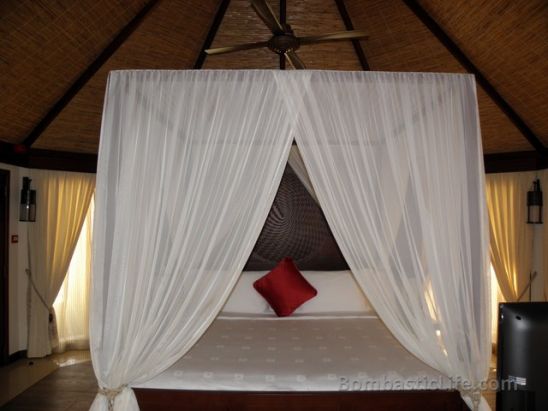 Picture of Bed (Bedroom) of a Beach Villa at Banyan Tree Al Hamra Beach Resort - Ras Al Khaimah, UAE
