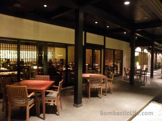 Outside dining at Keyaki Japanese Restaurant in Singapore.