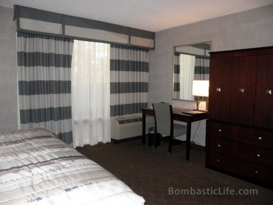 Bedroom of a Luxury Suite at the Summerset Inn - Troy, MI