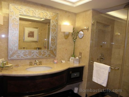 Bathroom of a Classic Suite in the Tower Wing in the Beach Rotana Hotel - Abu Dhabi, UAE