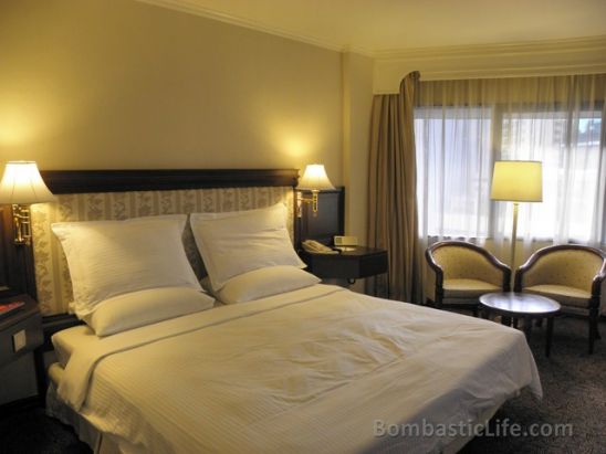 Bedroom of the Minila Suite at the Mandarin Oriental  Manila