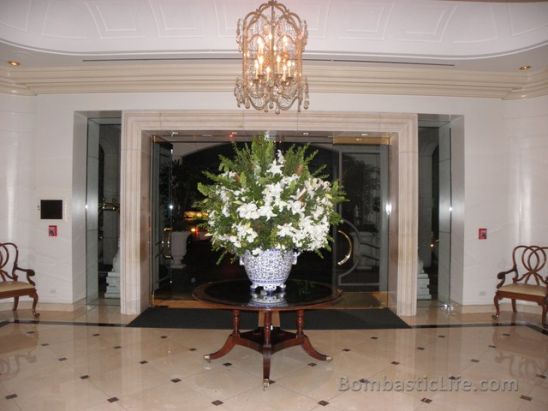 Lobby of the Peninsula Beverly Hills