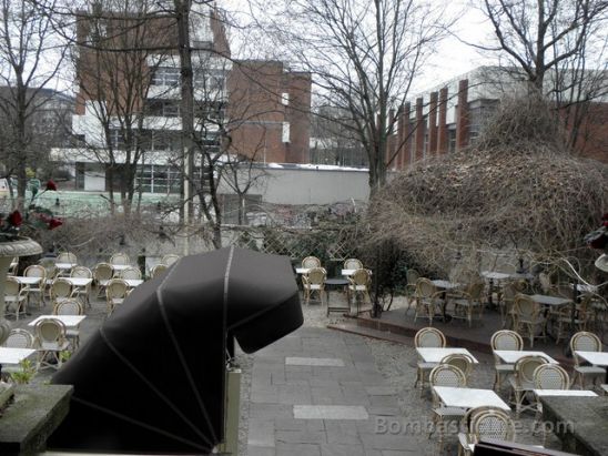 Patio of Einstein Cafe in Berllin