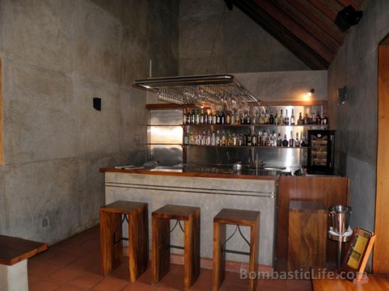 Bar at Jetwing Vil Uyana Resort - Sigiriya