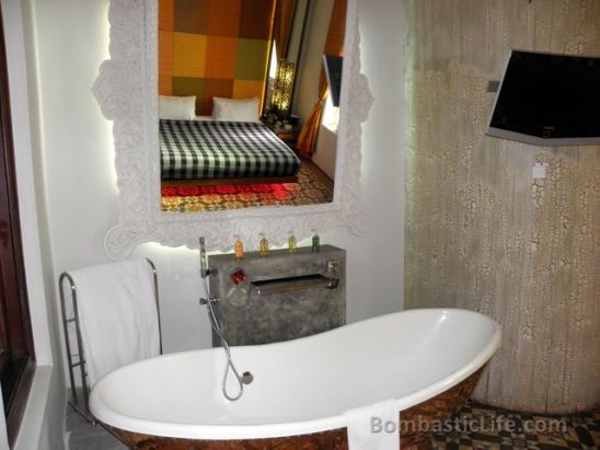 Bathtub in our Bedroom of our Royal Suite at Casa Colombo in Sri Lanka. 