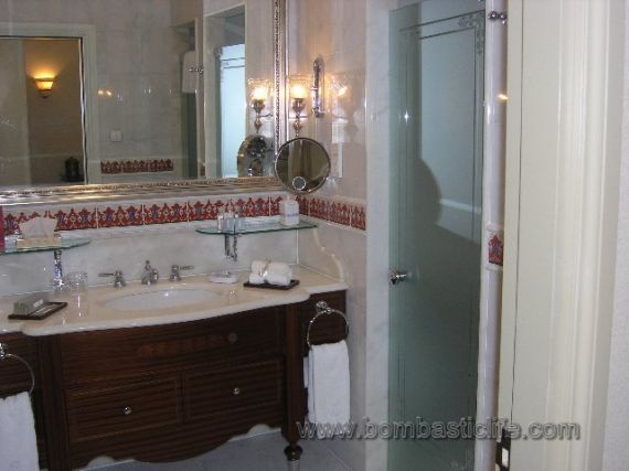 Bathroom - Ritz Carlton Hotel  5 Star, Luxury Hotel in Istanbul