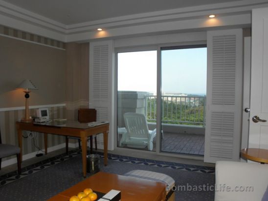 Living Room of a Parlor Corner Suite at The Shilla Jeju Resort on Jeju Island in Korea