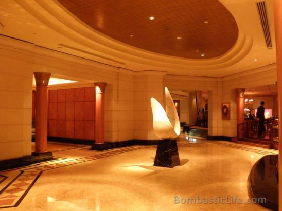 Lobby of the Four Seasons Hotel in Singapore