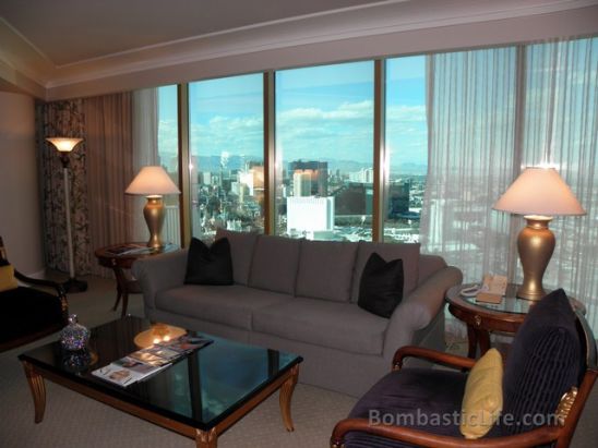 Living Room of our 180-Degree Strip-View Suite at the Four Seasons Las Vegas 