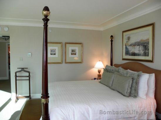 Bedroom in our 180-Degree Strip-View Suite at the Four Seasons Las Vegas 